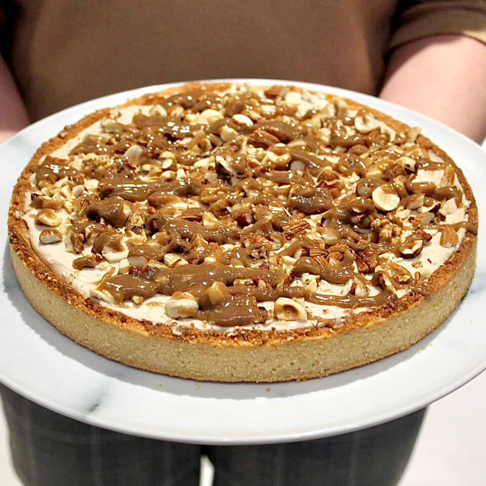 Keto tarta z orzechami pekan i karmelem