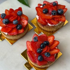 Keto tartaletka z truskawkami 3 szt.