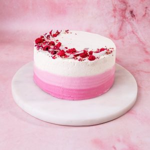 Keto tort kakaowo- malinowy z różą