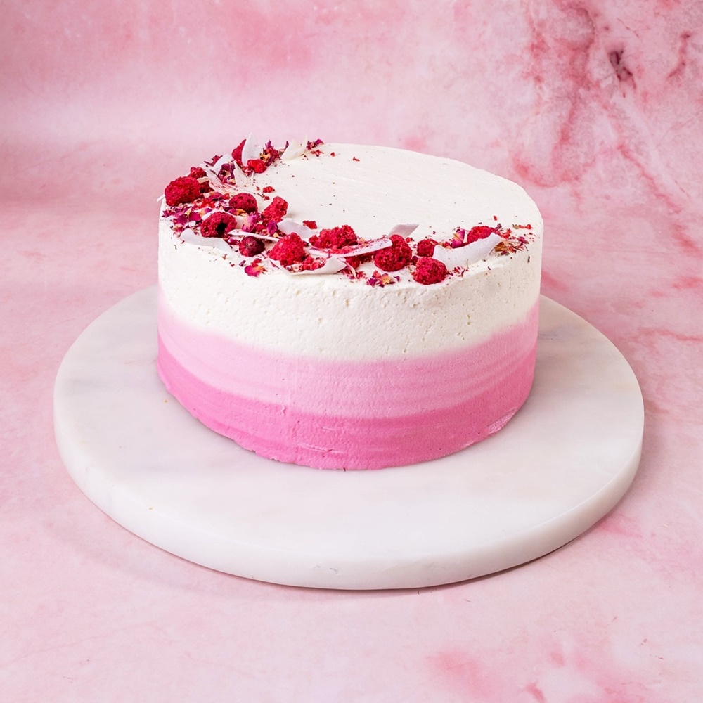 Keto tort kakaowo- malinowy z różą