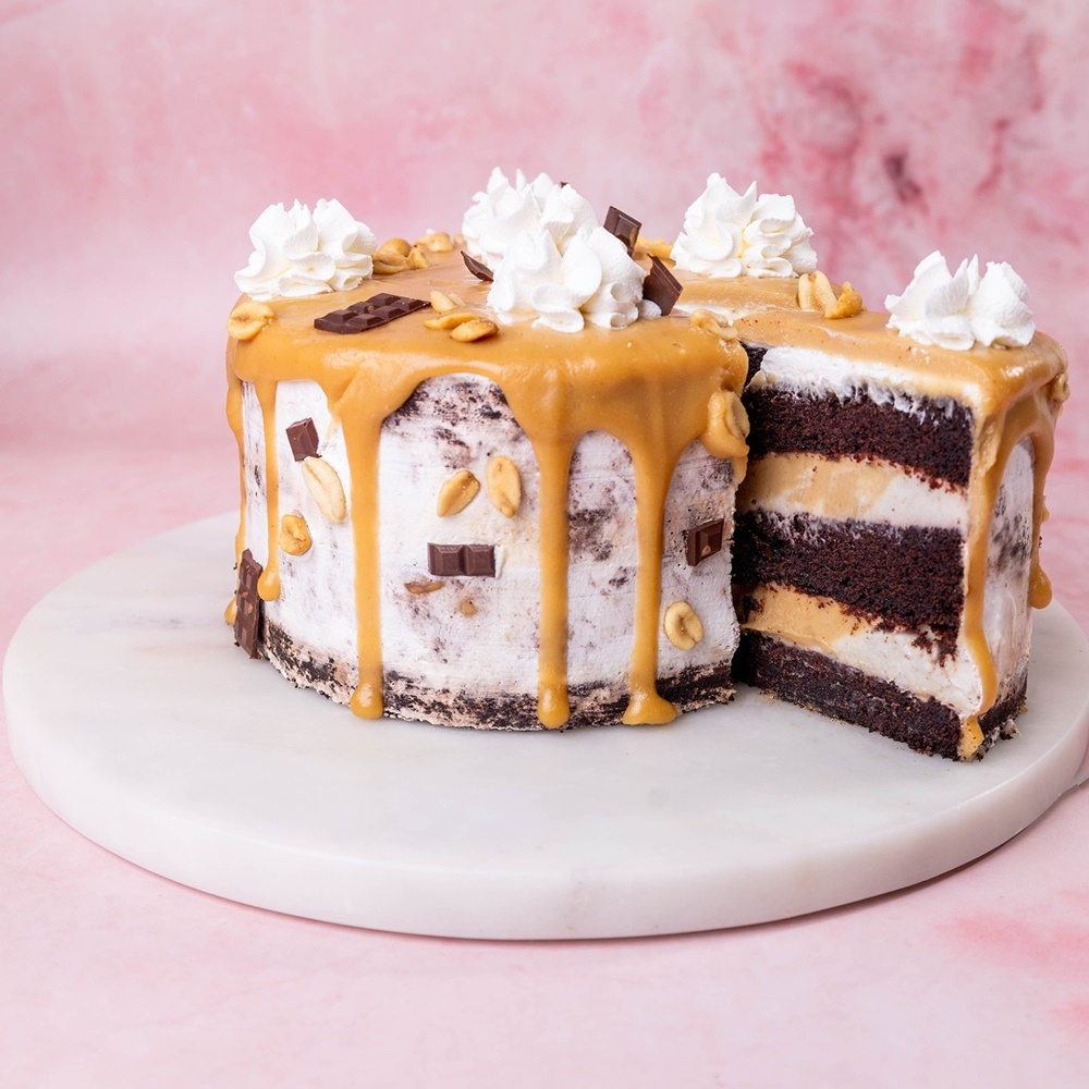 Wegański tort słony karmel - obrazek 2